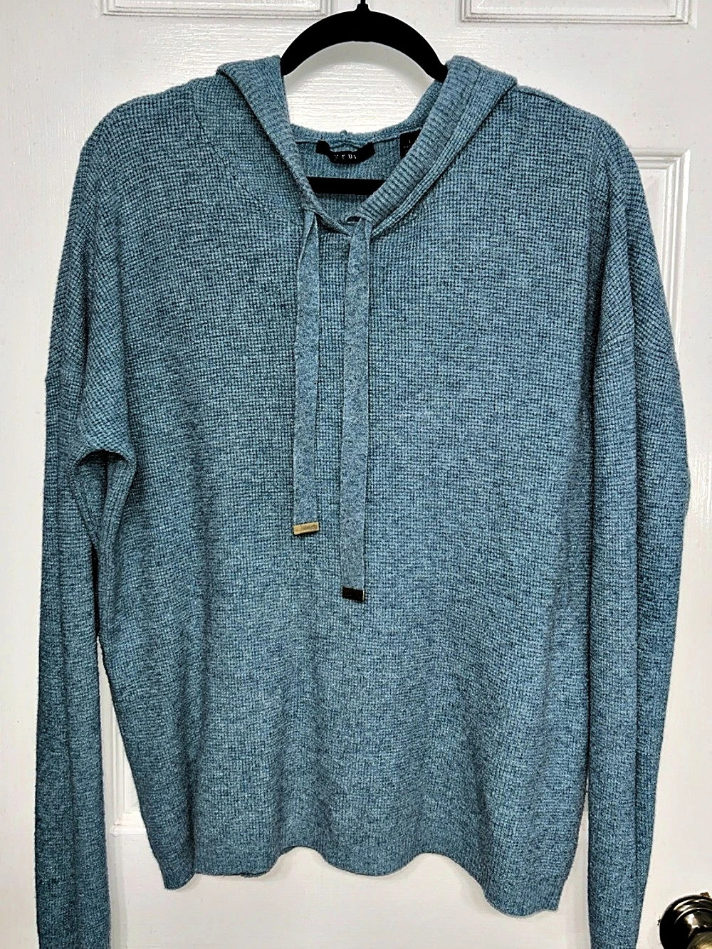 Cyrus Blue Waffle Knit Hoodie Long Sleeve Sweater Size Large